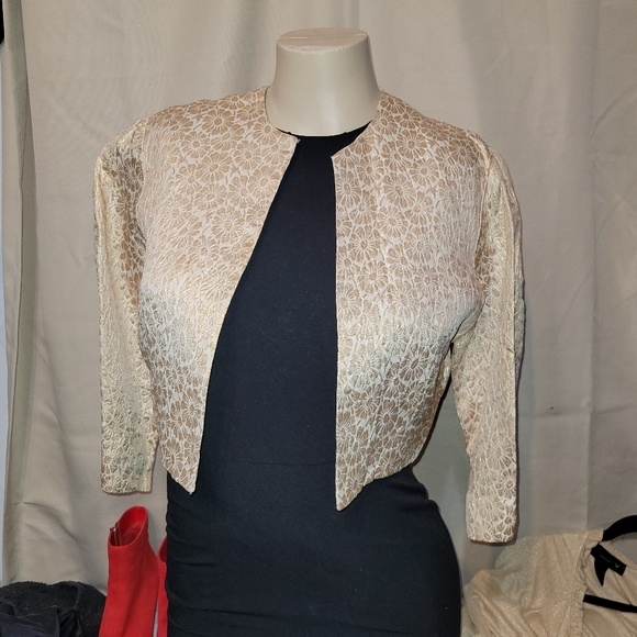 Gold cropped jacket - Picture 2 of 6